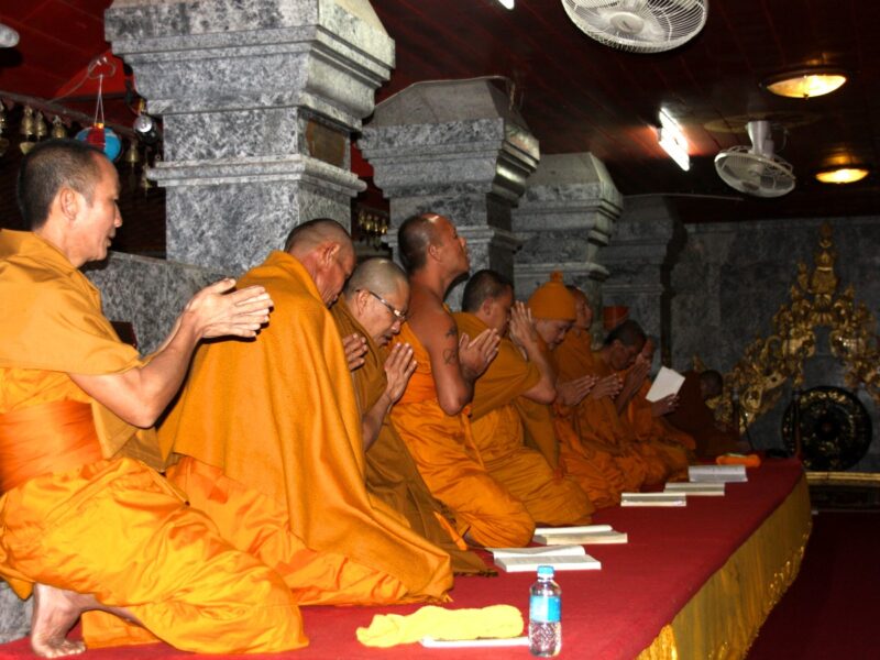 monaci tempio Chiangmai